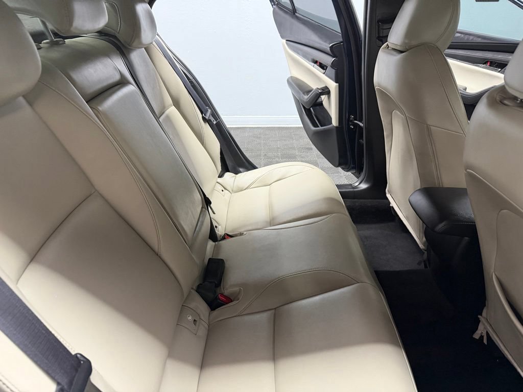 Used 2023 MAZDA MAZDA3 s FWD image 46