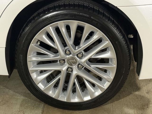 Used 2016 Lexus ES 350 w/ Navigation System Package image 13