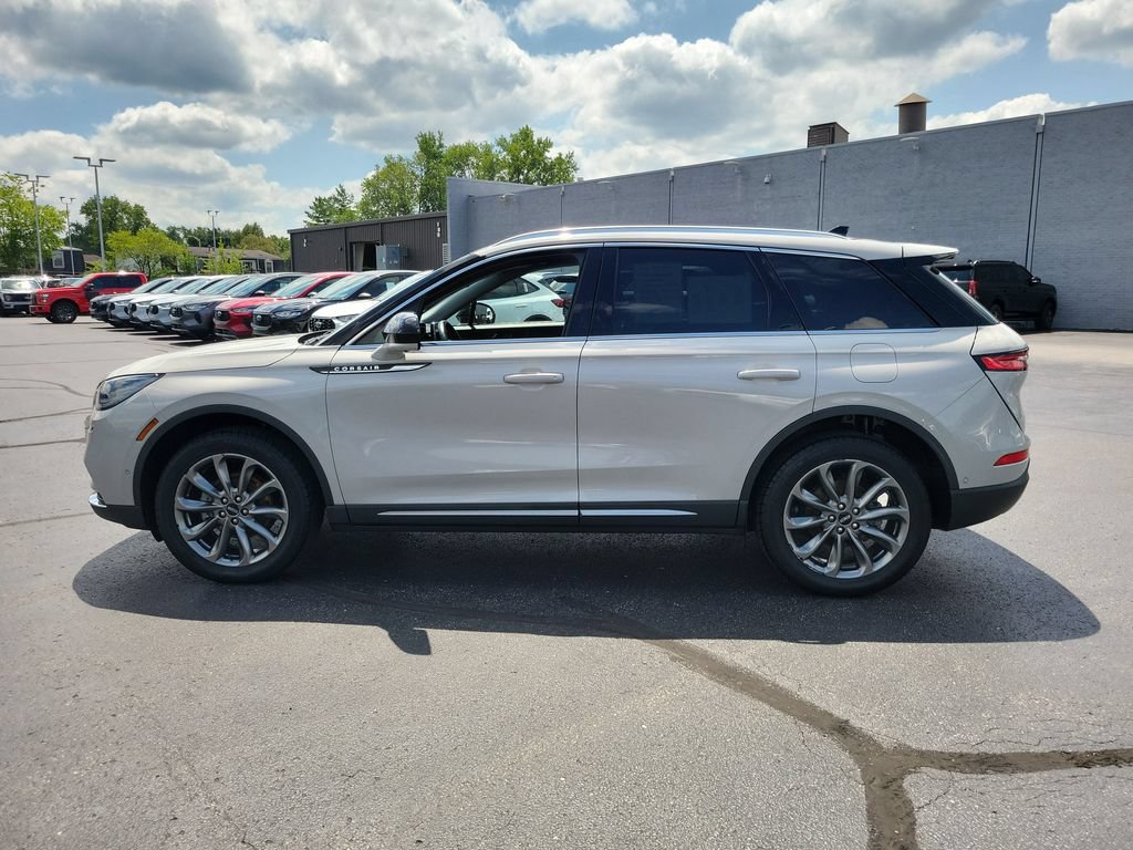 Certified 2022 Lincoln Corsair FWD w/ Premium Package image 7