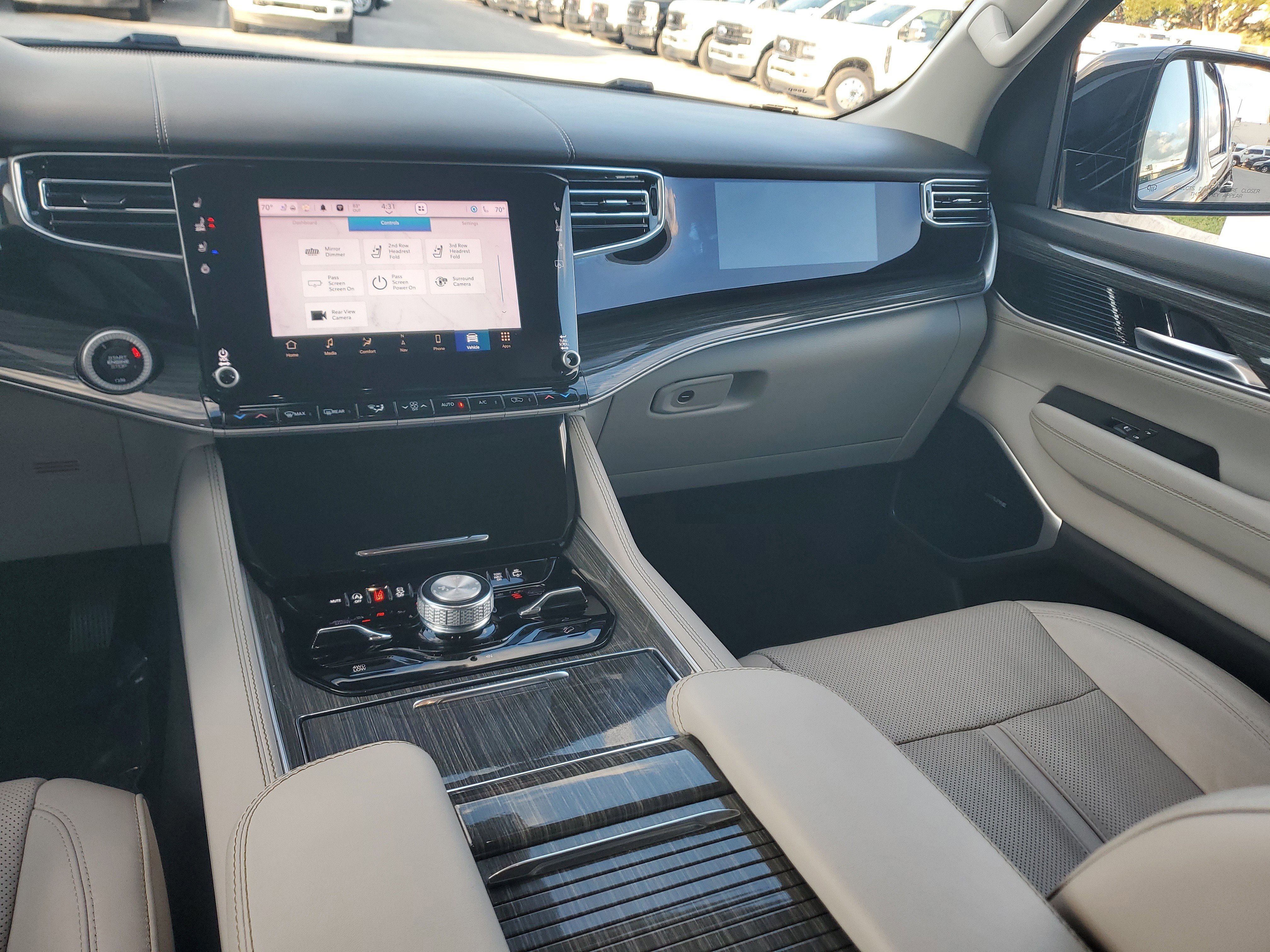 Used 2022 Jeep Wagoneer Series III w/ Convenience Group I image 17