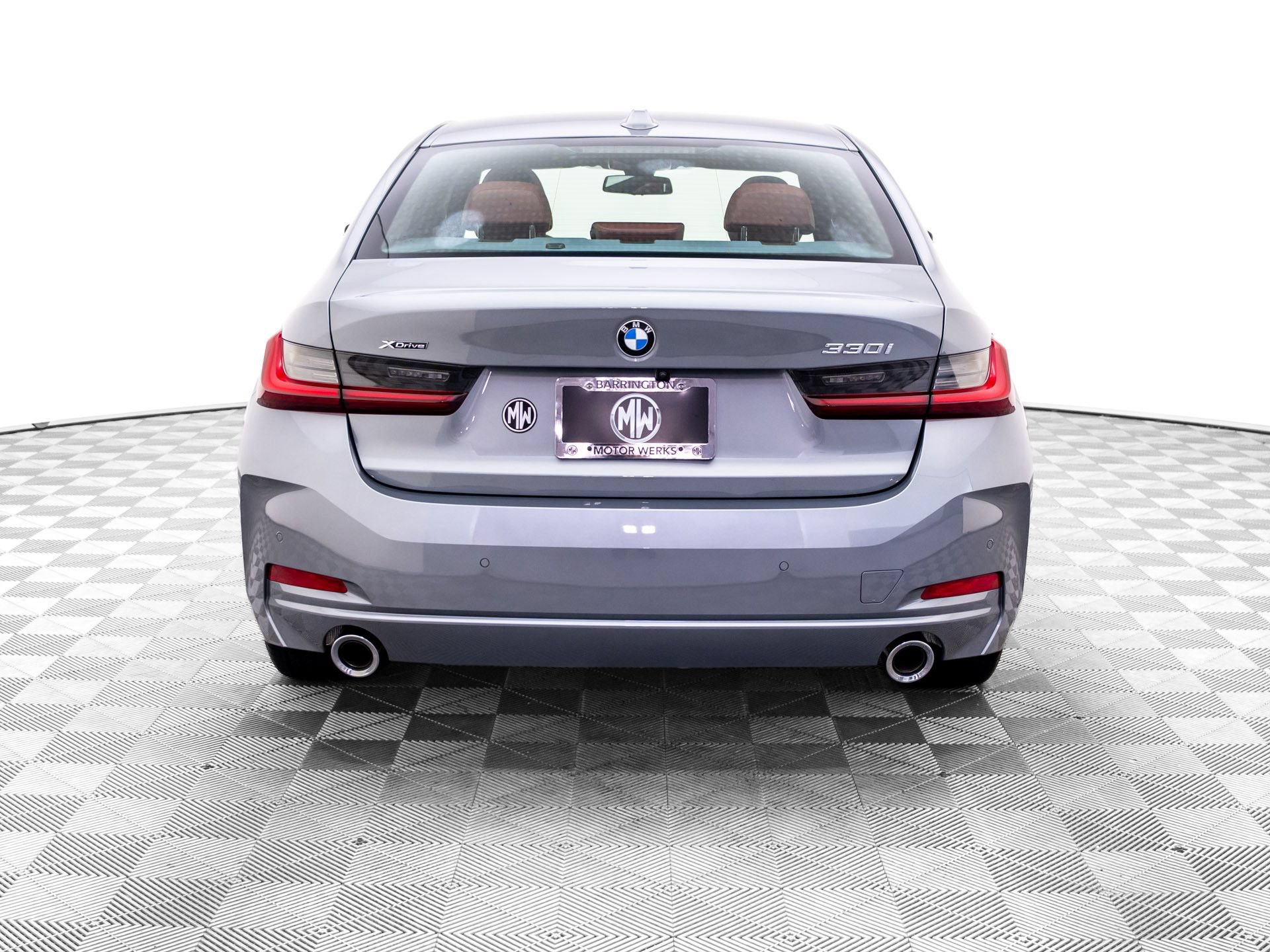 Certified 2025 BMW 330i xDrive Sedan AWD/4WD image 4