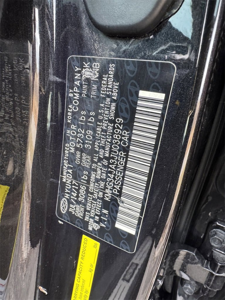 Used 2018 Genesis G90 3.3T Premium image 32