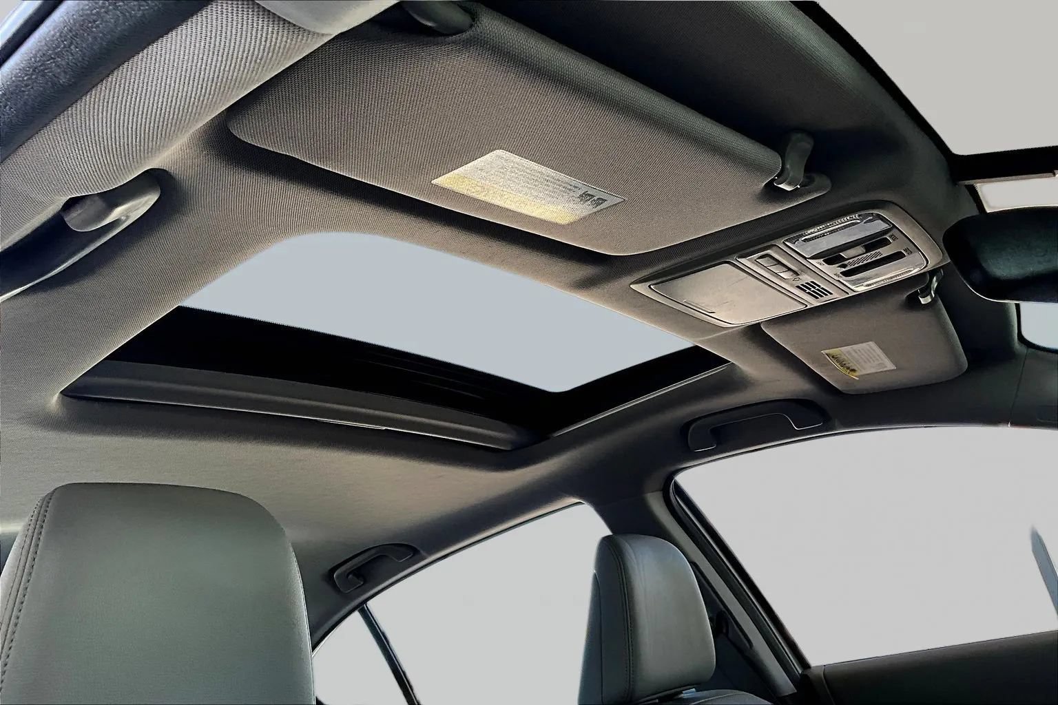 Used 2017 Honda Accord EX-L image 24