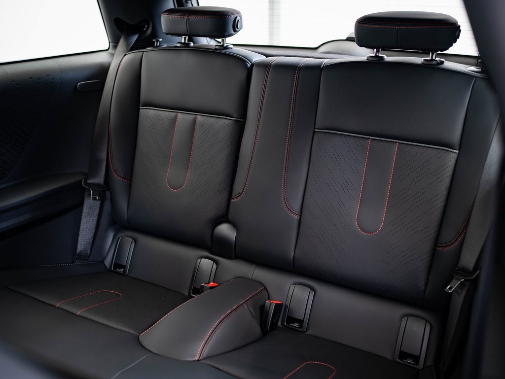 New 2026 MINI Cooper S image 37