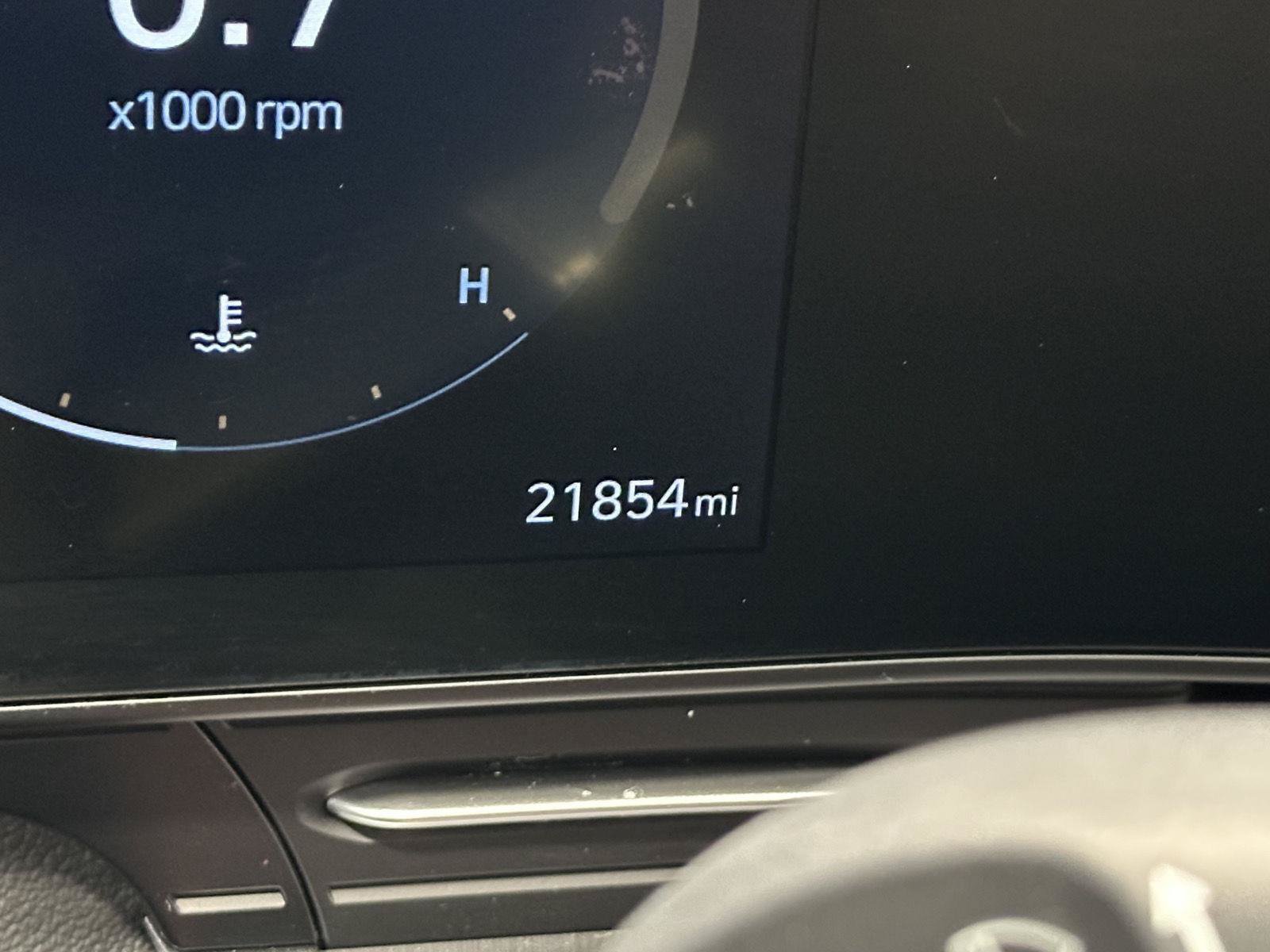 Certified 2024 Hyundai Kona Limited AWD/4WD image 19