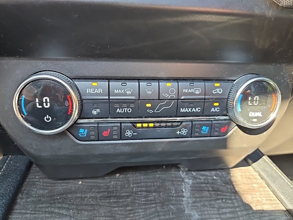 Certified 2019 Ford Expedition Limited w/ Driver Assistance Package AWD/4WD image 13