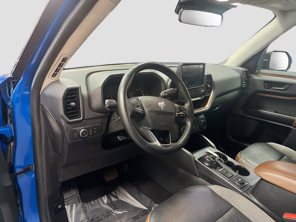 Used 2022 Ford Bronco Sport Outer Banks w/ Tech Package image 9