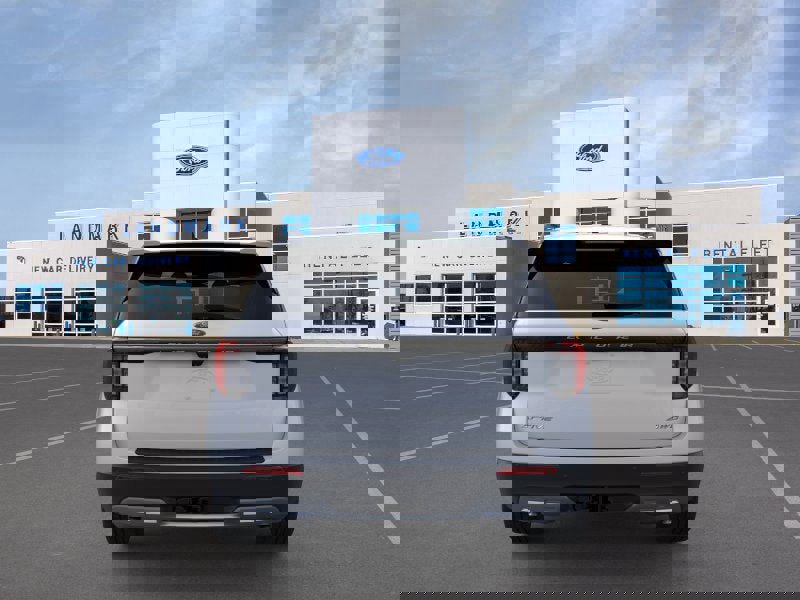 New 2026 Ford Explorer Active image 5