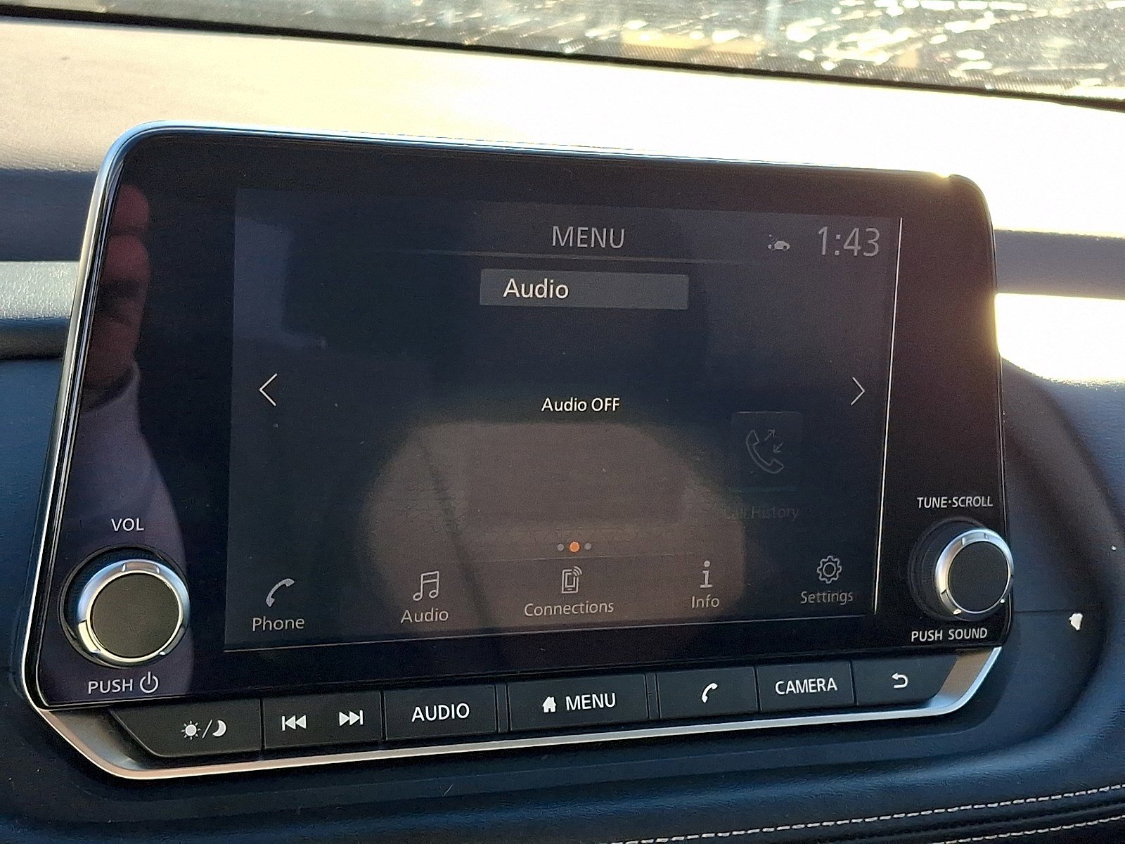 Used 2023 Nissan Rogue SV image 15