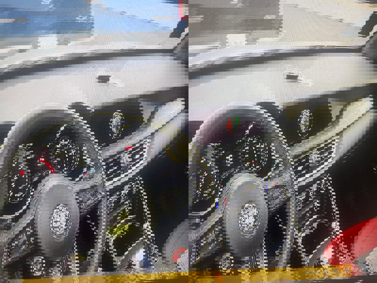 Used 2022 Alfa Romeo Stelvio Sprint image 10