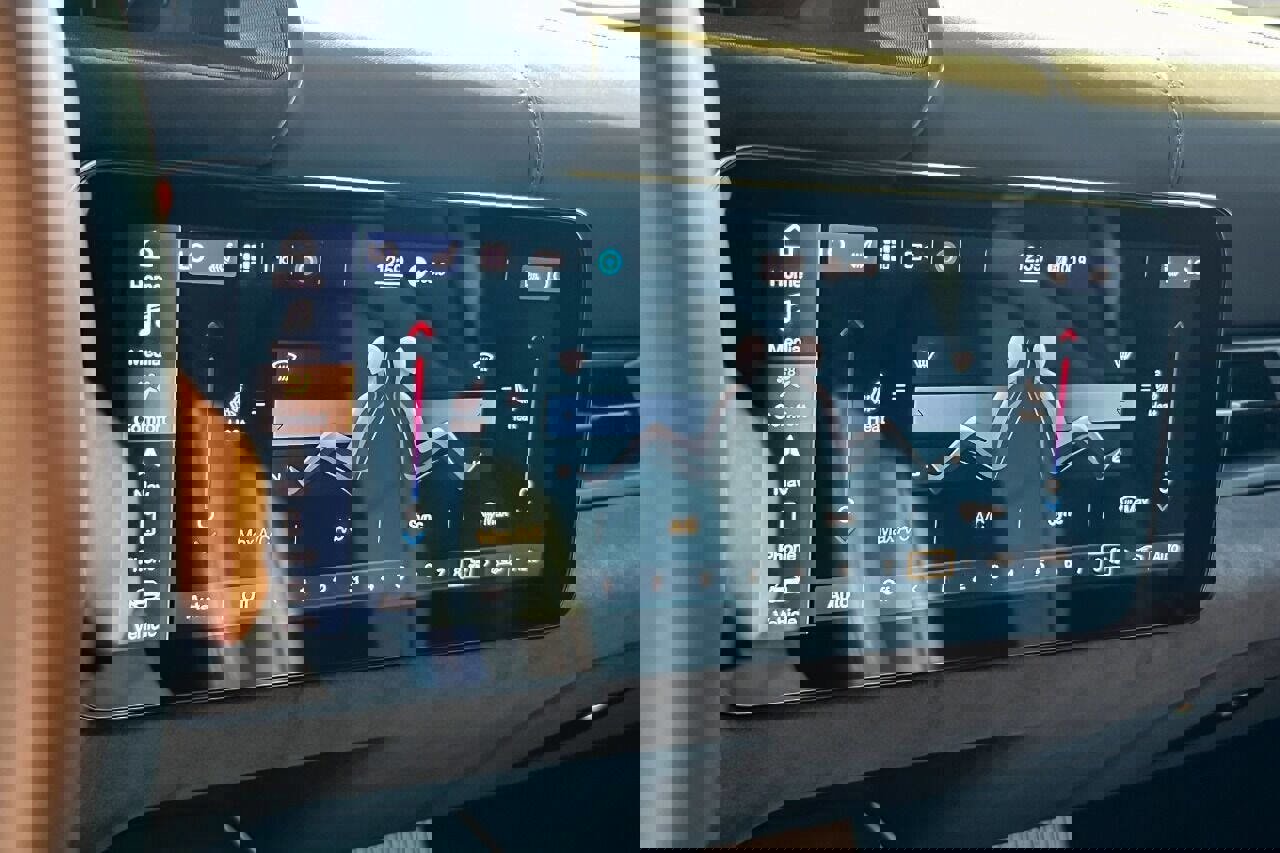 Used 2022 Maserati MC20 Coupe image 31