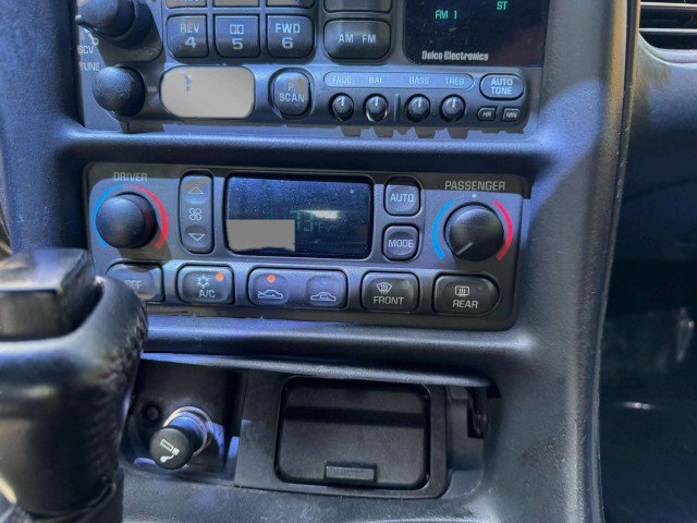Used 2003 Chevrolet Corvette Convertible w/ Preferred Equipment Group1 RWD image 15