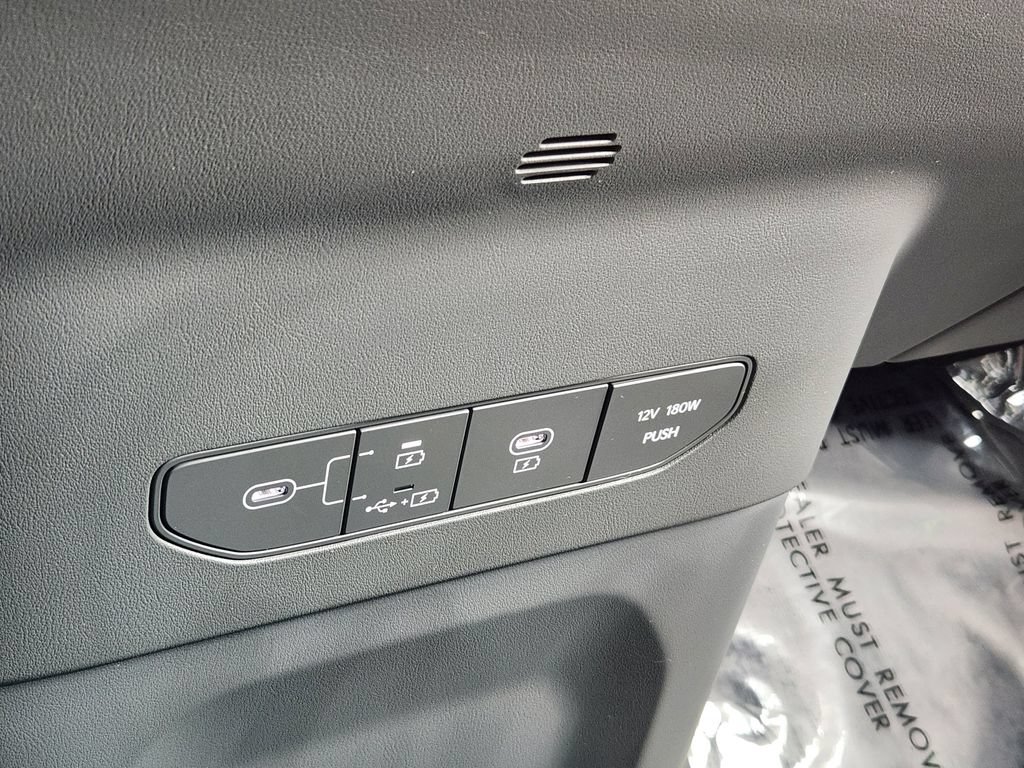 Certified 2024 Kia EV9 Land AWD/4WD image 31