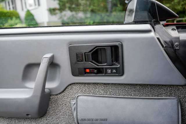 Used 1988 Pontiac Fiero GT RWD image 46