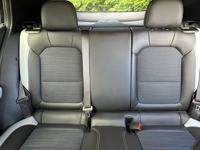Used 2025 Buick Envista Preferred w/ Convenience I Package FWD image 32