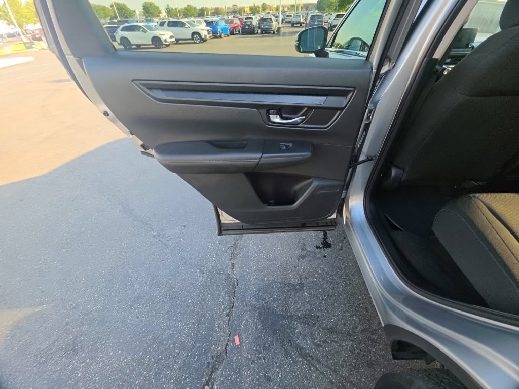 Certified 2025 Honda CR-V LX image 24