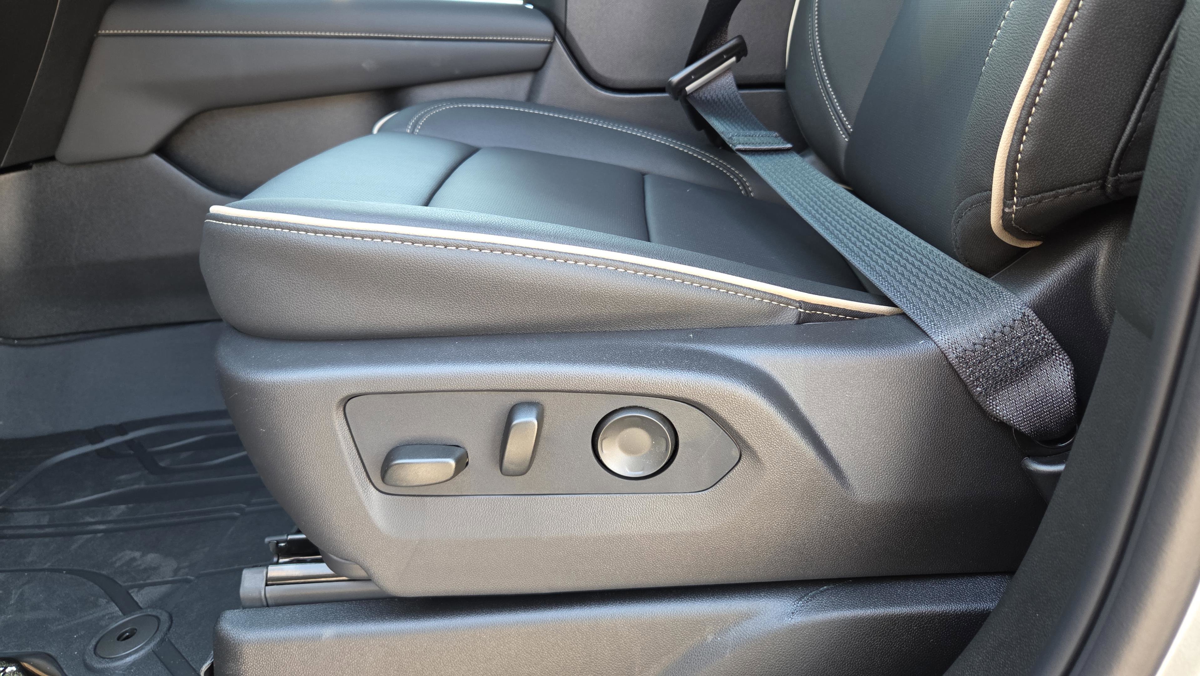 New 2026 Chevrolet Tahoe Premier image 18