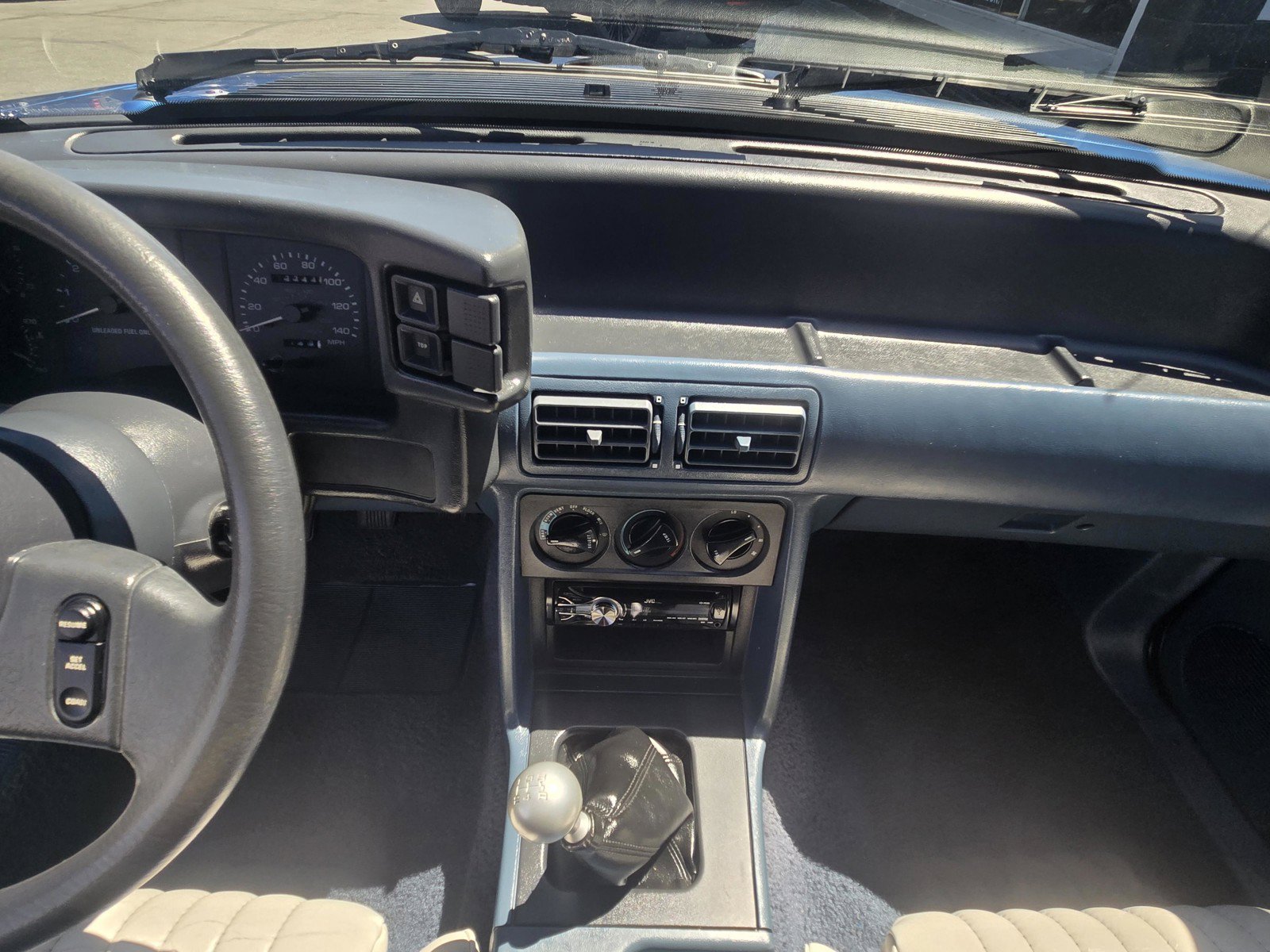 Used 1989 Ford Mustang LX RWD image 7