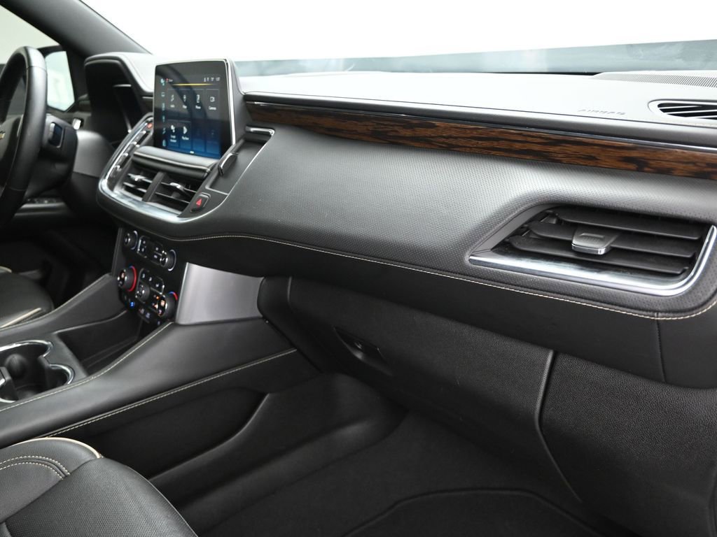 Used 2023 Chevrolet Tahoe Premier AWD/4WD image 24
