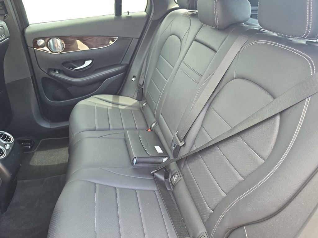 Used 2018 Mercedes-Benz GLC 300 image 13