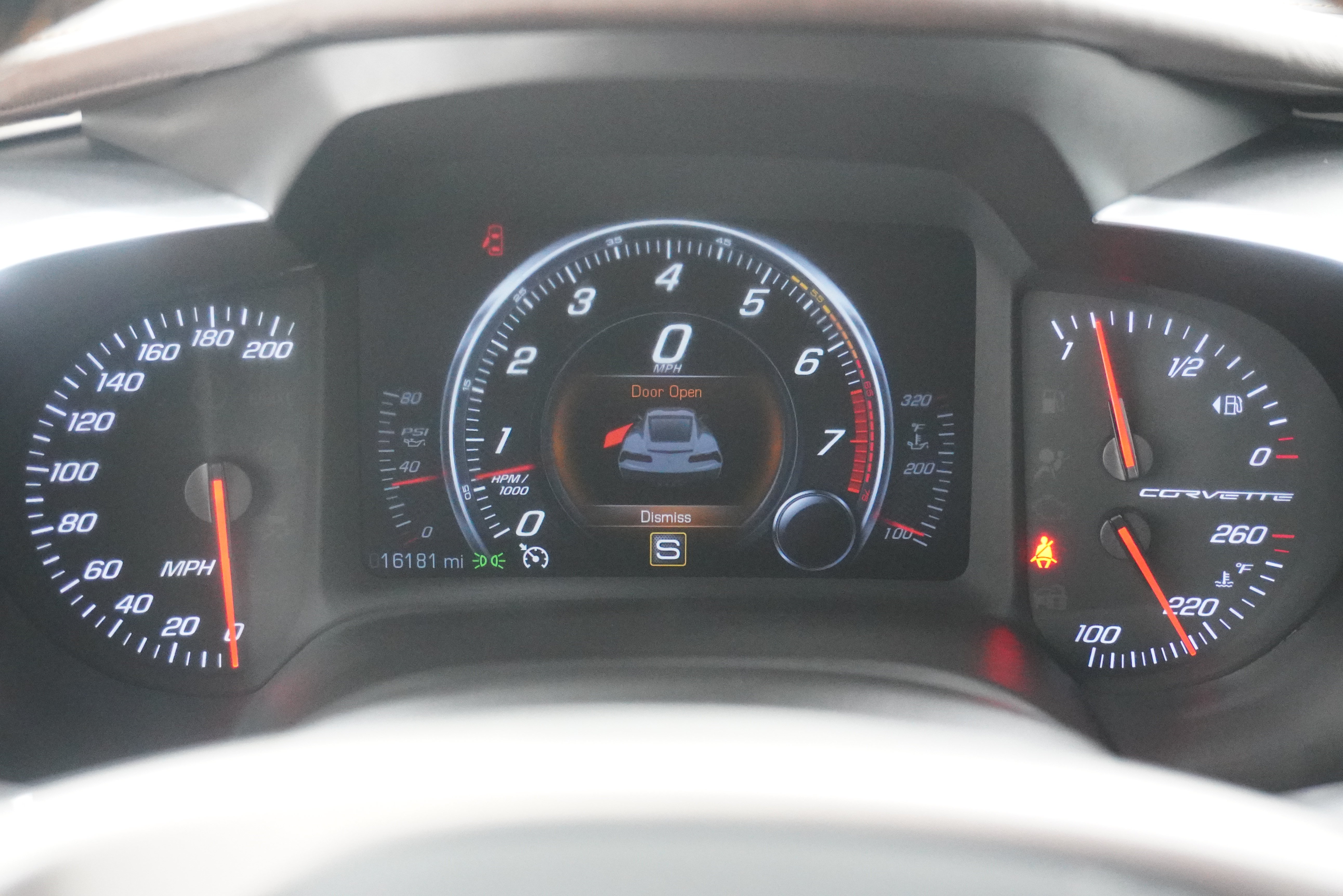 Used 2014 Chevrolet Corvette Stingray Coupe w/ 3LT Preferred Equipment Group RWD image 19