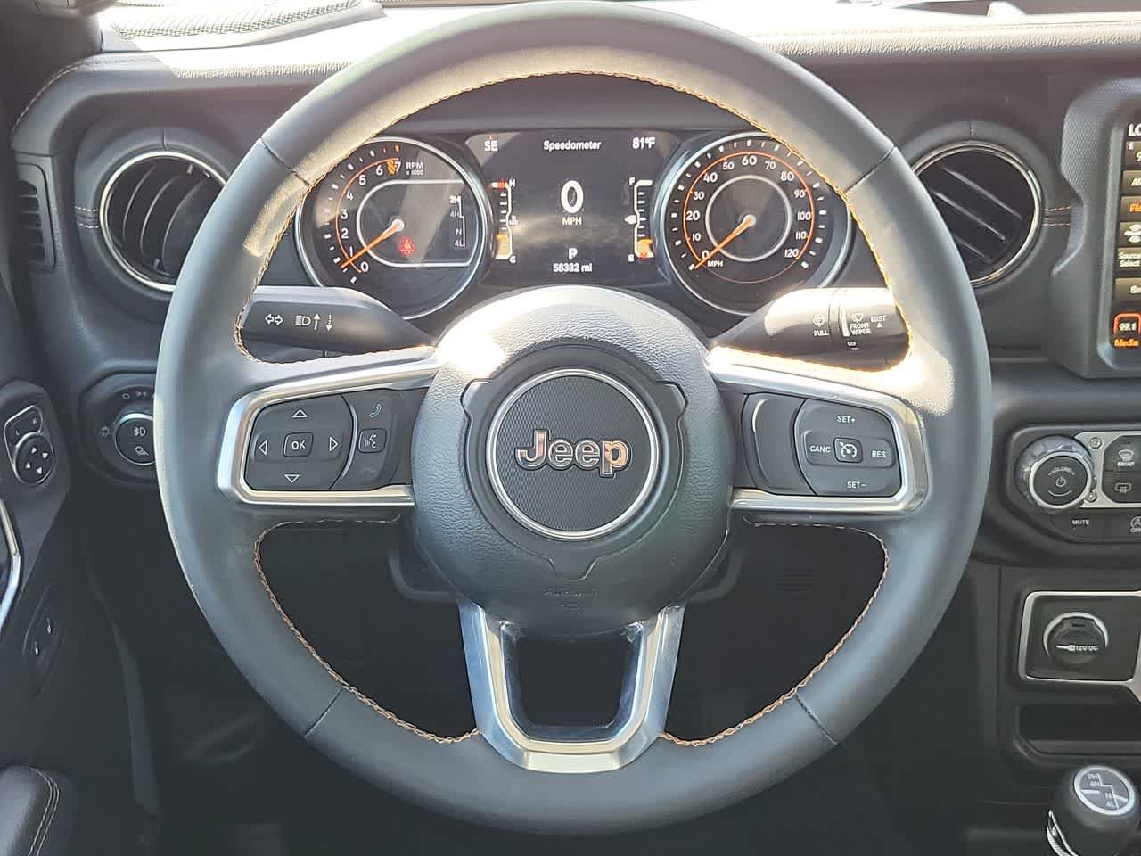 Used 2023 Jeep Gladiator Overland AWD/4WD image 23