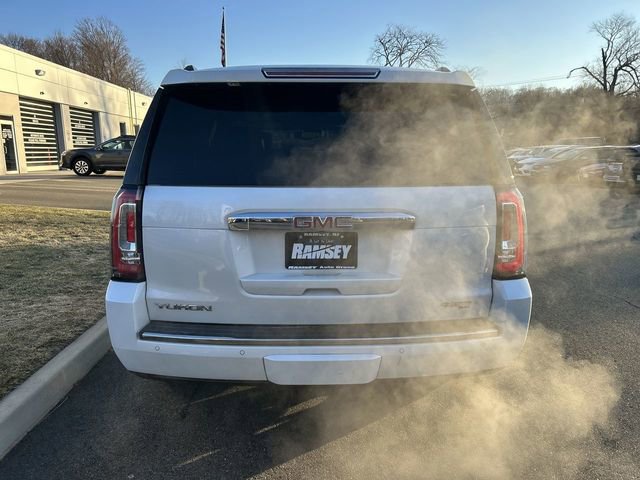 Used 2017 GMC Yukon Denali w/ Open Road Package image 7