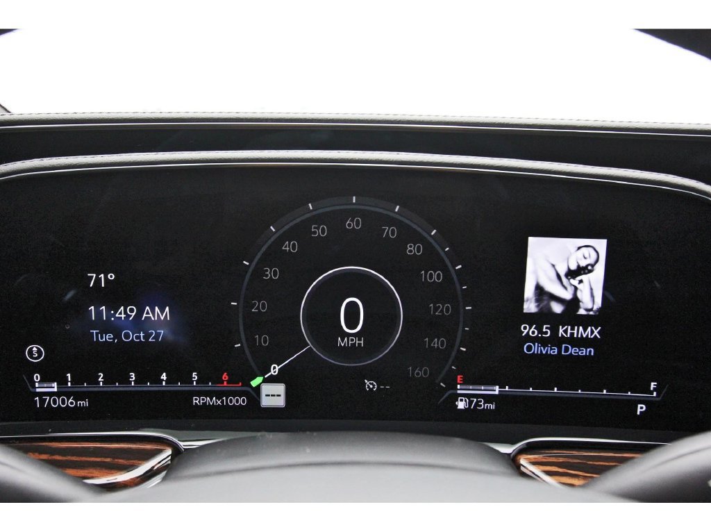 Certified 2024 Cadillac Escalade Luxury RWD image 14