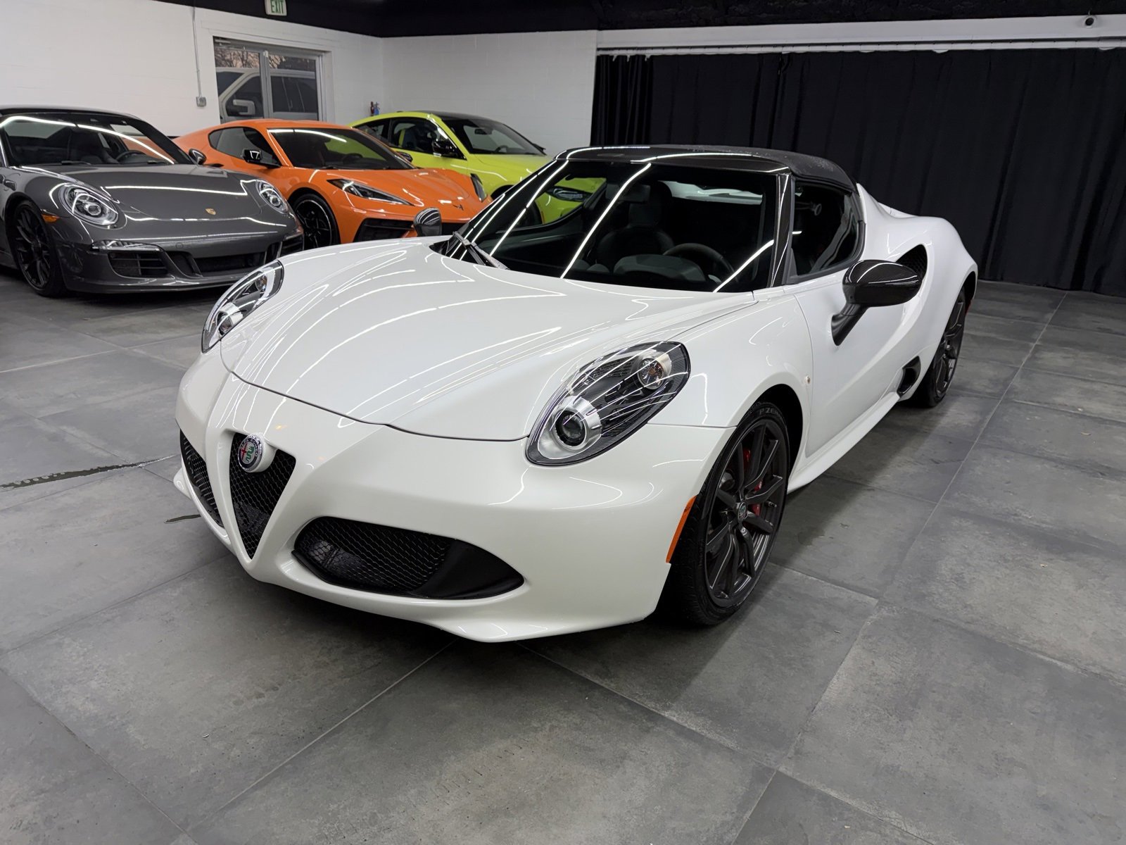 Used 2018 Alfa Romeo 4C Spider w/ Spider Track Package 3 image 1