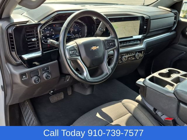 Used 2025 Chevrolet Silverado 1500 LT RWD image 16