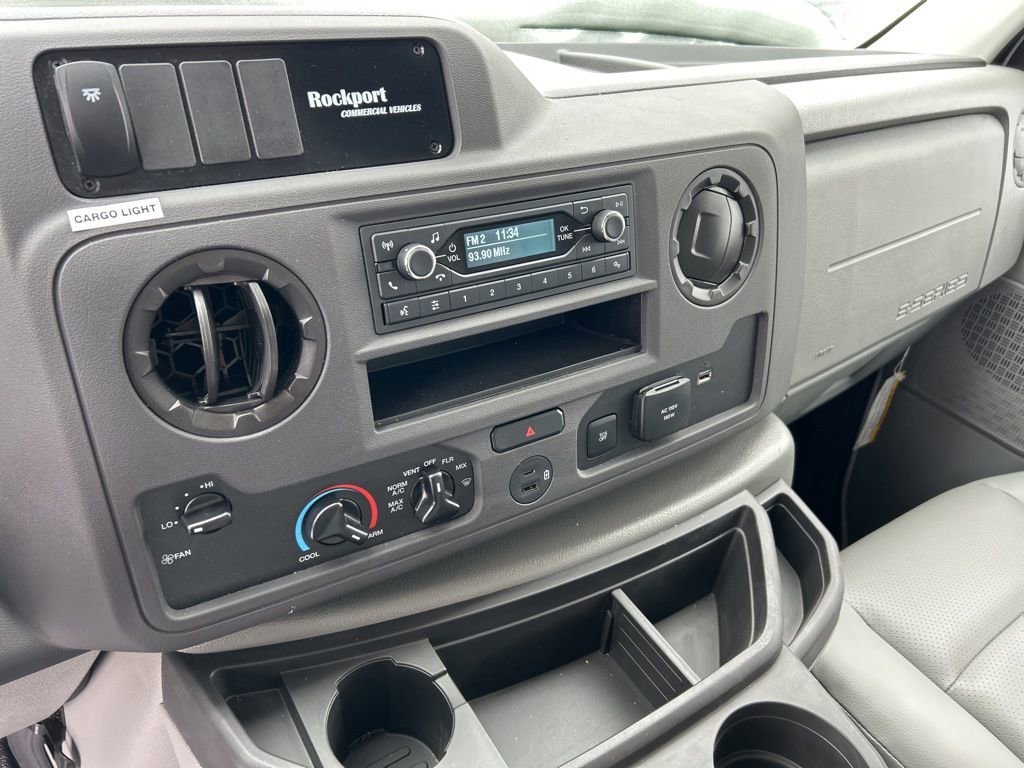 New 2026 Ford E-350 and Econoline 350 Super Duty w/ Power Equipment Group image 18