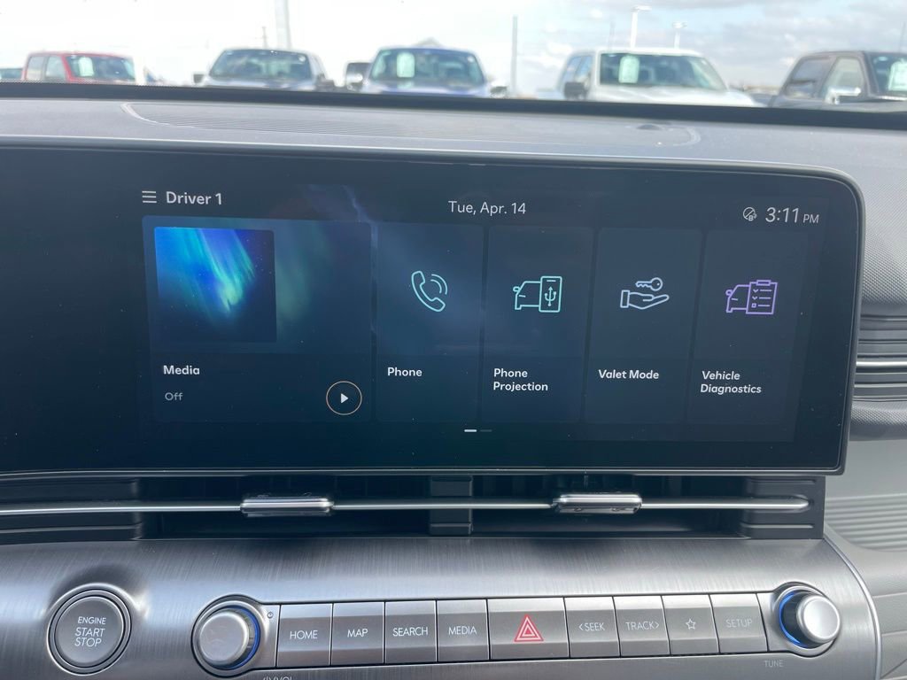 Used 2025 Hyundai Kona SEL image 15