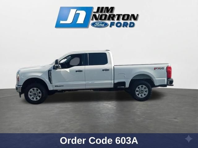 Used 2023 Ford F250 XLT w/ FX4 Off-Road Package AWD/4WD image 6