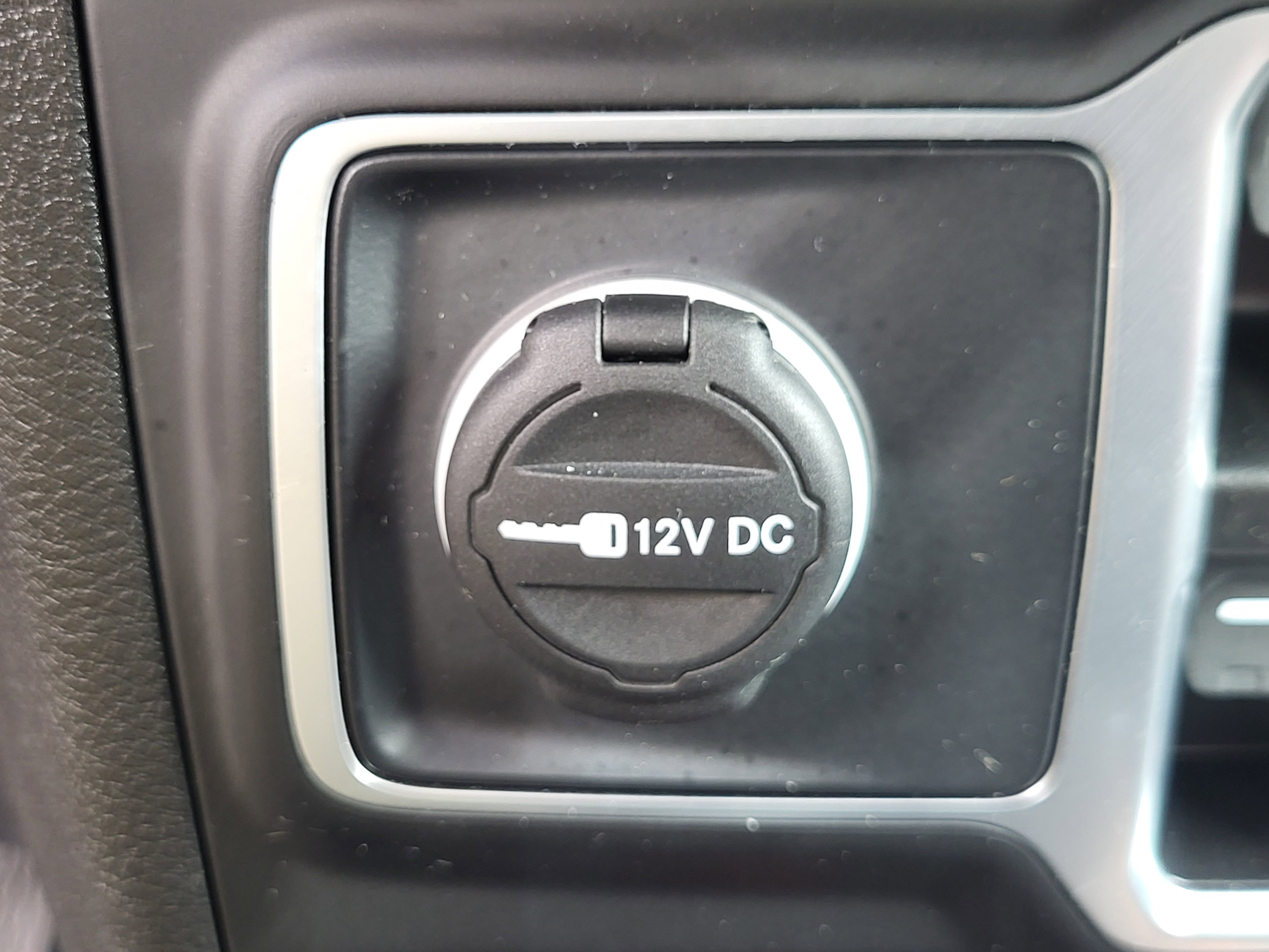 Used 2025 Jeep Wrangler Unlimited Rubicon 4xe w/ Convenience Group image 50