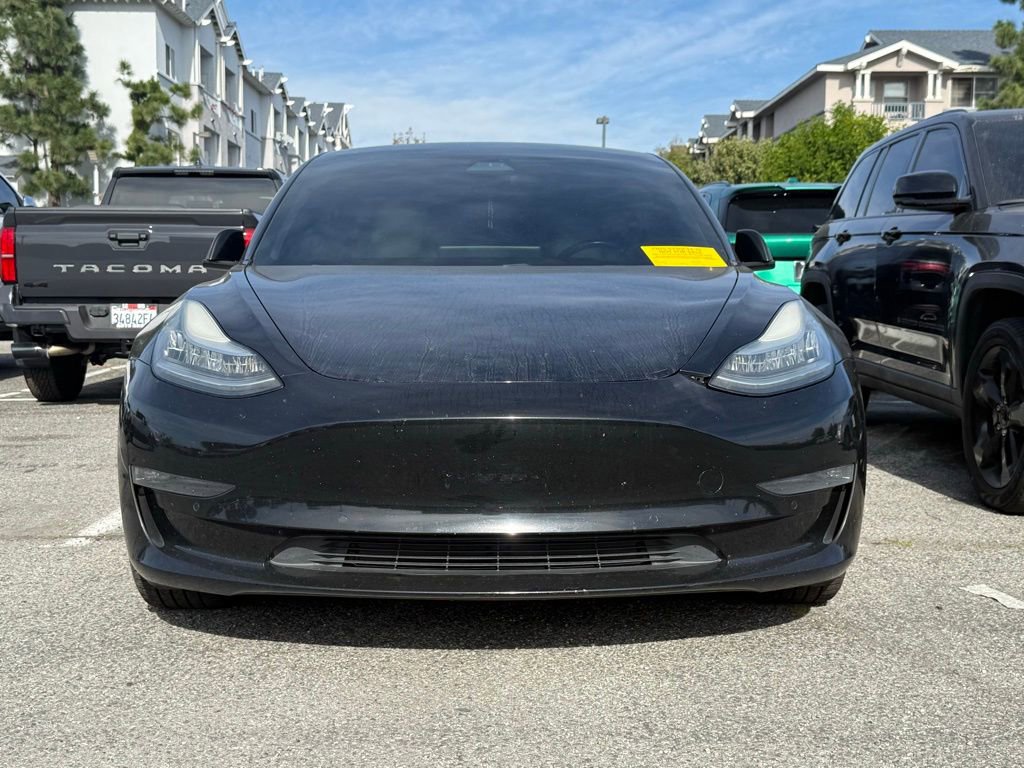 Used 2018 Tesla Model 3 Mid Range image 2