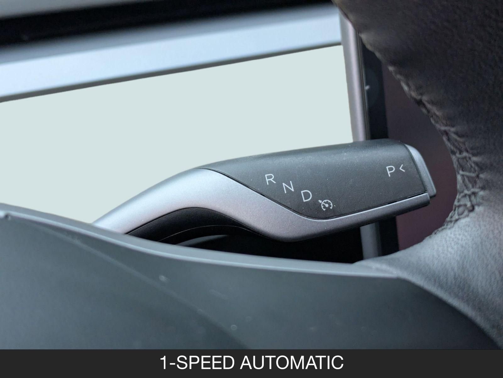 Used 2022 Tesla Model Y Performance image 16