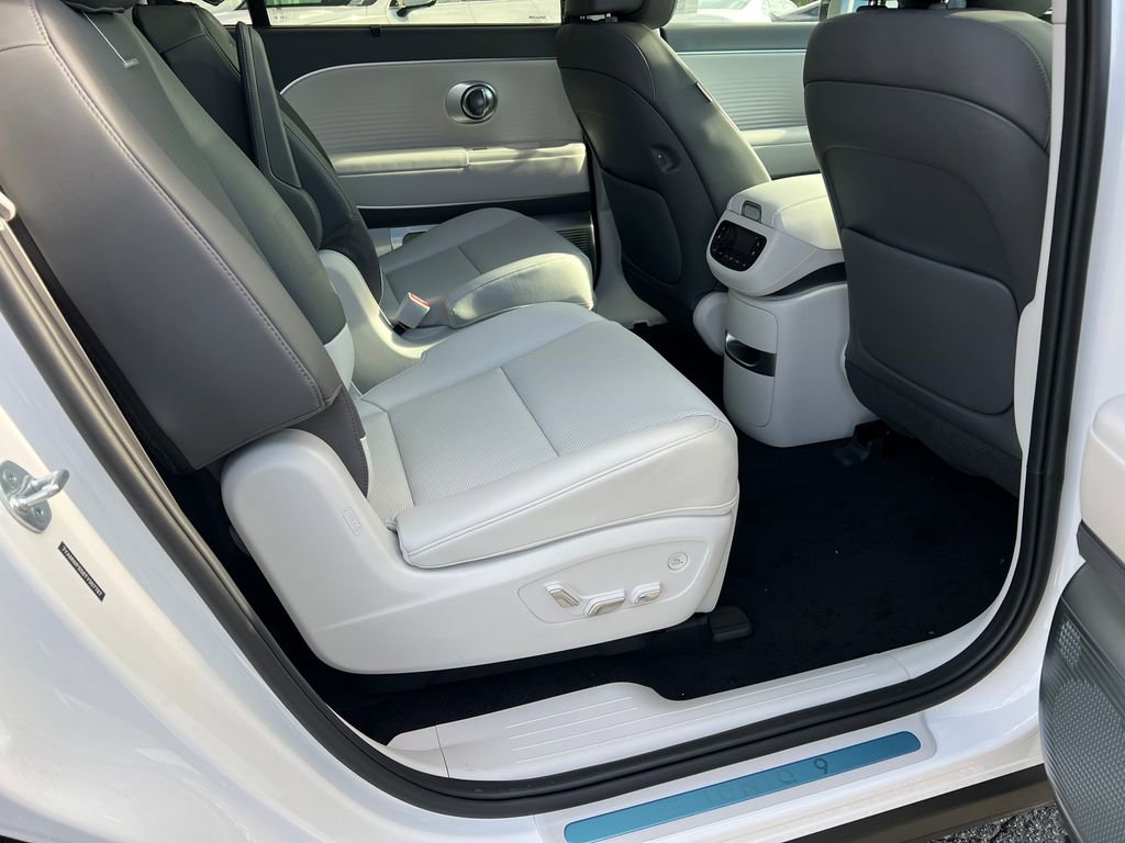 New 2026 Hyundai Ioniq 9 Limited image 15