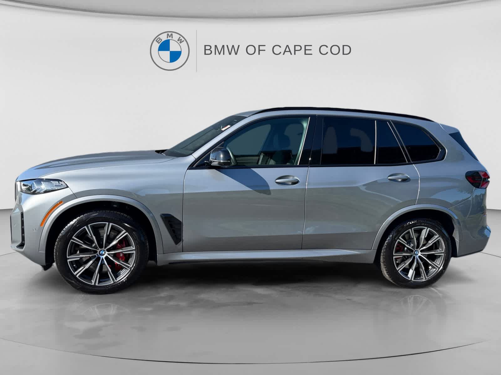Used 2026 BMW X5 M60i AWD/4WD image 4