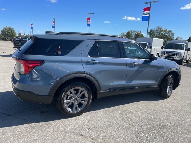 New 2026 Ford Explorer Active image 12