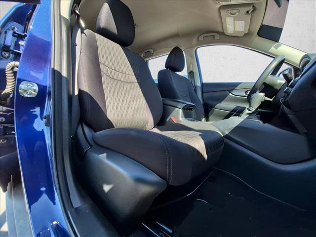 Used 2020 Nissan Rogue S w/ Special Edition Package FWD image 15