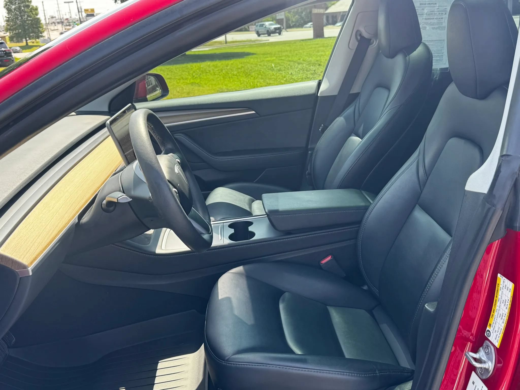 Used 2023 Tesla Model 3 Standard Range RWD image 5