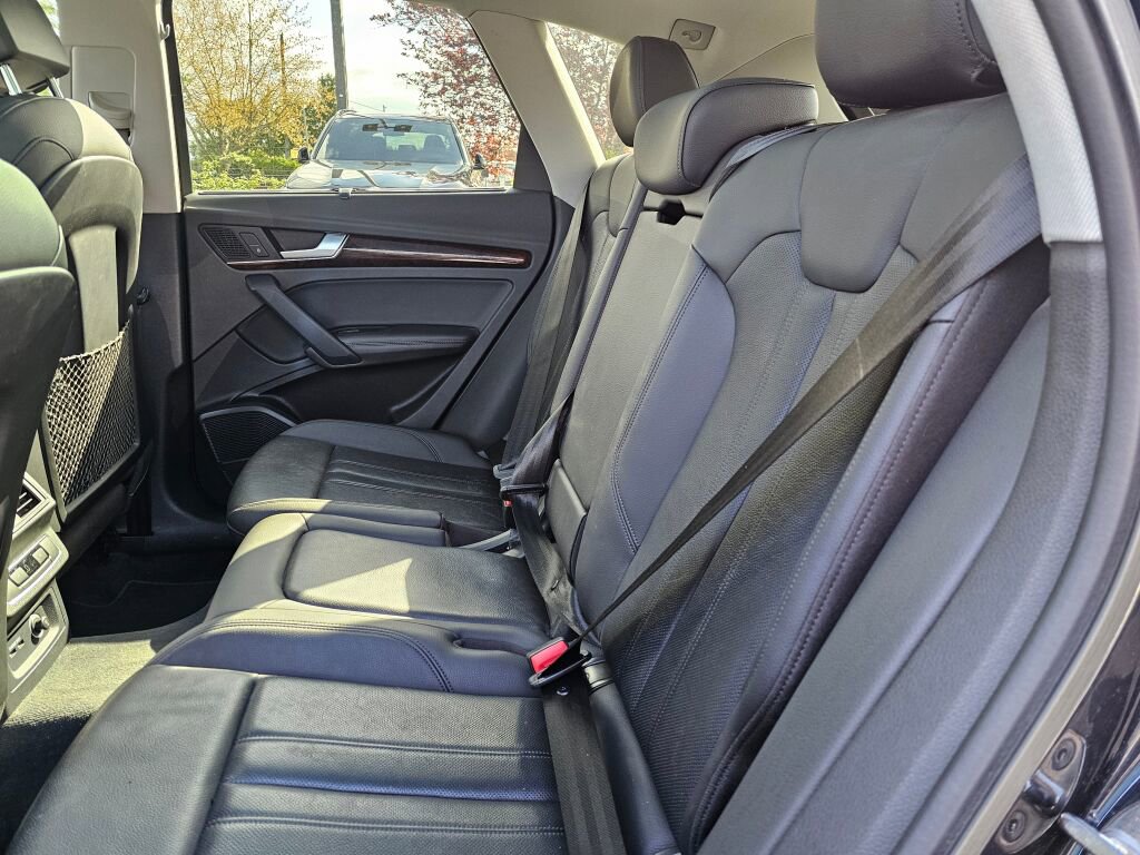 Used 2019 Audi Q5 2.0T Premium Plus w/ Premium Plus Package image 21