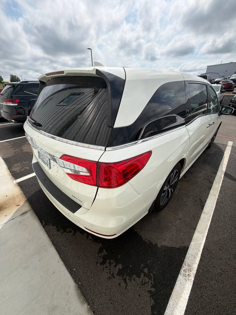 Used 2019 Honda Odyssey Elite image 4
