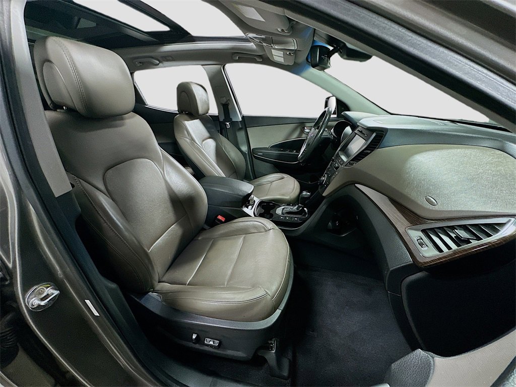 Used 2017 Hyundai Santa Fe Sport w/ 2.0T Ultimate Tech Package 05 image 30