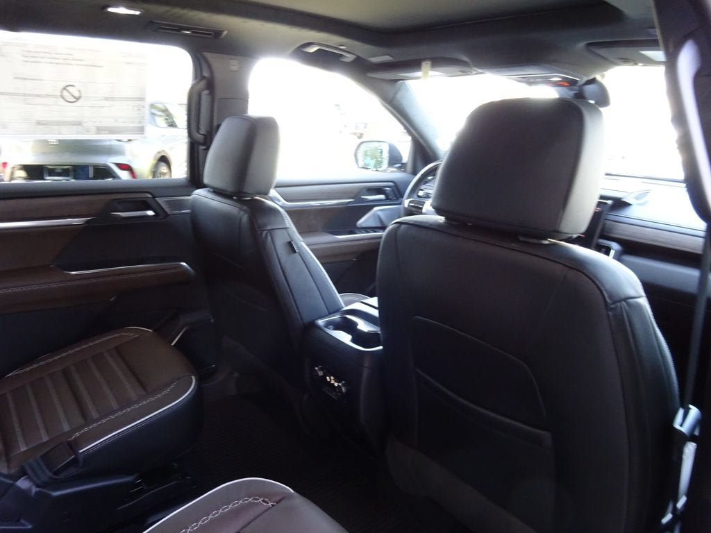 New 2026 GMC Acadia Denali Ultimate AWD/4WD image 21