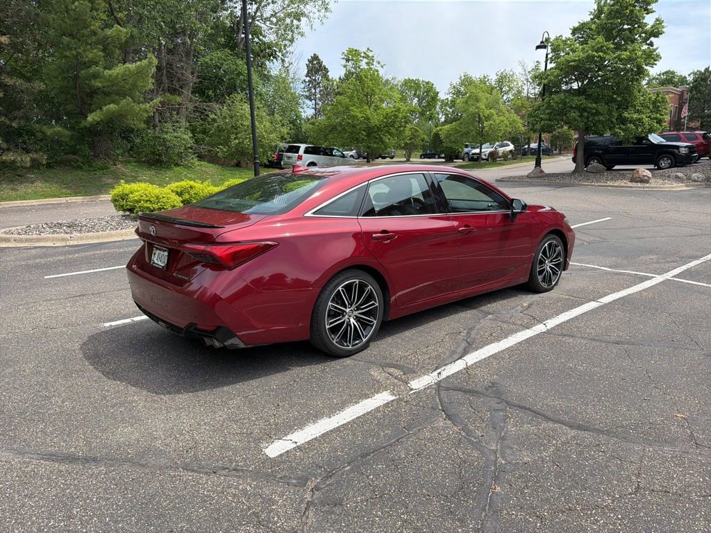 Used 2020 Toyota Avalon Touring w/ Advanced Safety Package FWD image 24