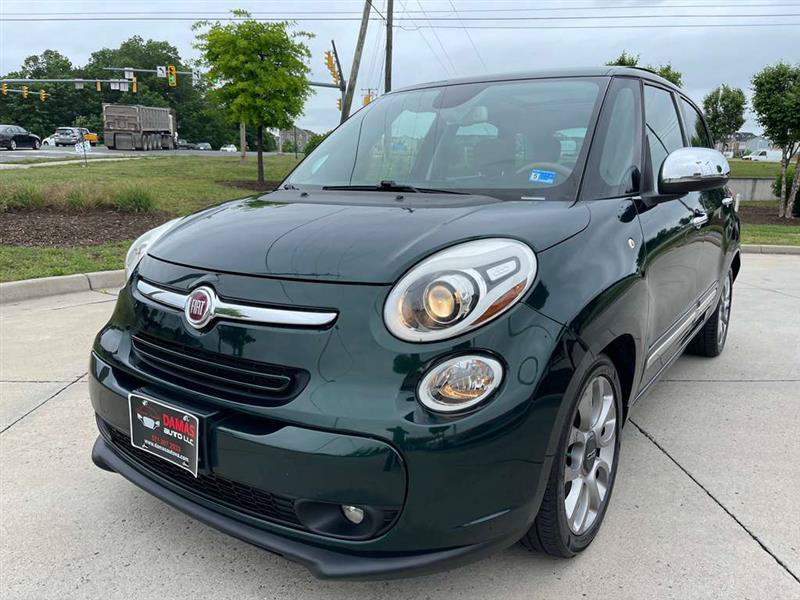 Used 2014 FIAT 500L Lounge FWD image 4