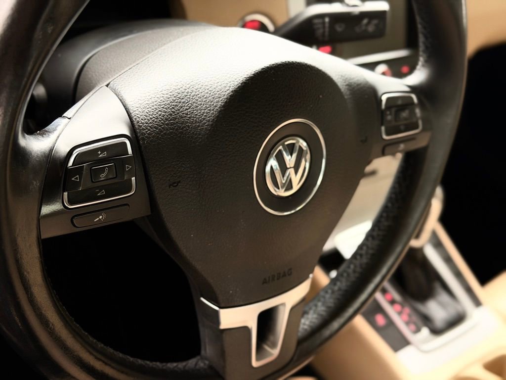 Used 2015 Volkswagen CC Sport FWD image 35
