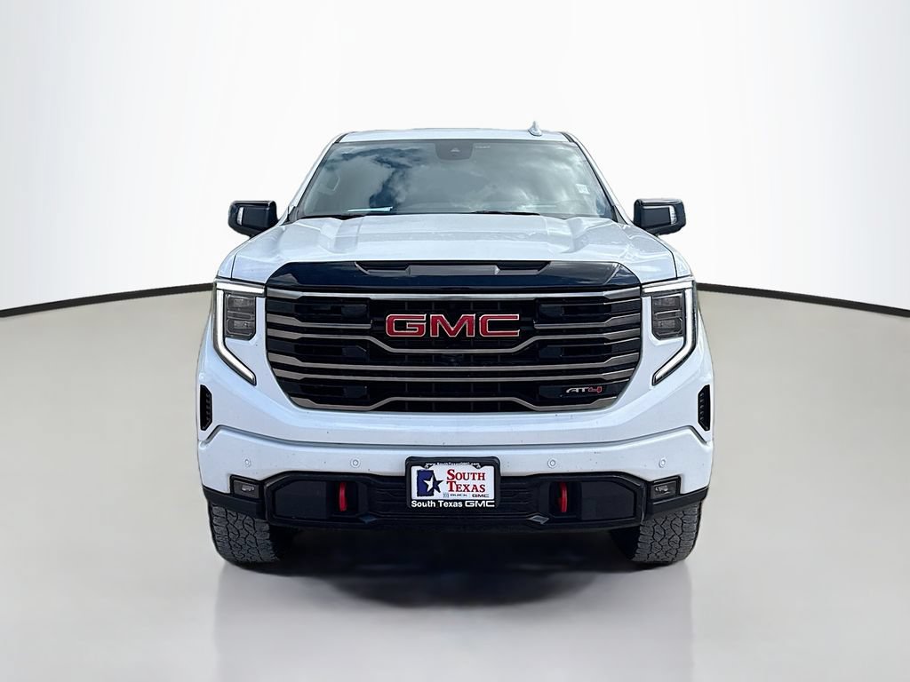 Used 2025 GMC Sierra 1500 AT4 w/ AT4 Premium Package AWD/4WD image 2