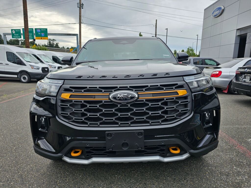 New 2026 Ford Explorer Tremor w/ Tremor Ultimate Package AWD/4WD image 8